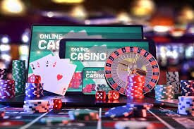 Người chơi quay slot nổ hũ trên điện thoại Android tại Việt Nam